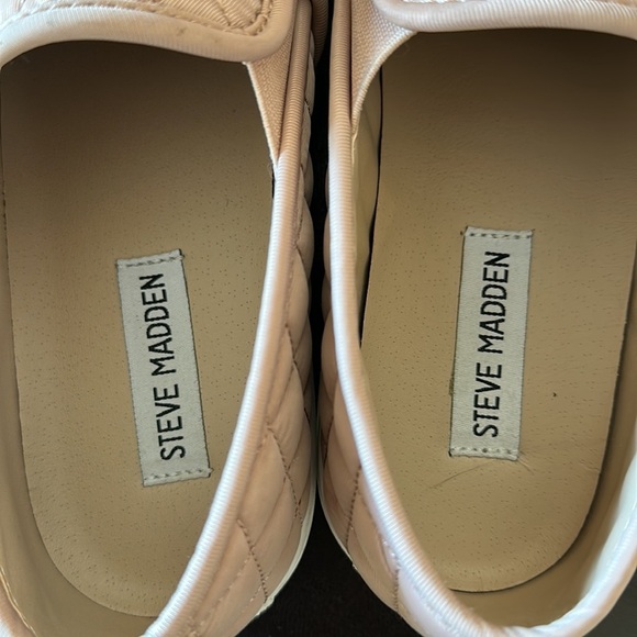 Steve Madden Women’s Quilted Pink Slip on Sneakers - Picture 4 of 7